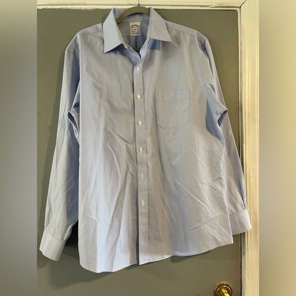 Brooks Brothers Blue and White‎ Dress Shirt with Pointed Collar - Picture 1 of 11